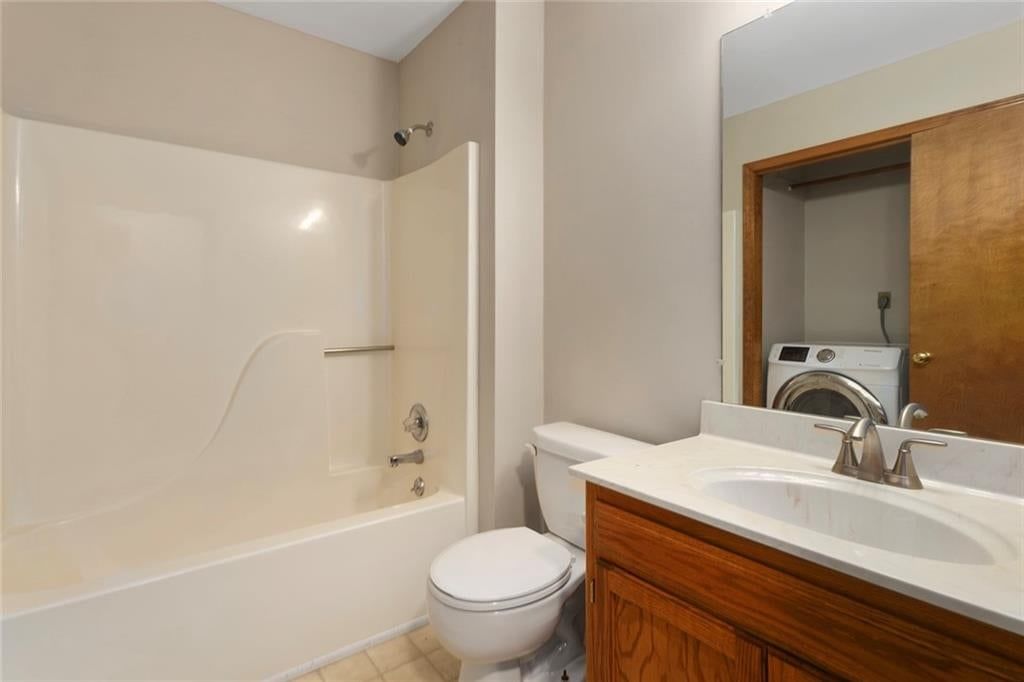 1504 S POLLARD Avenue — photo 18