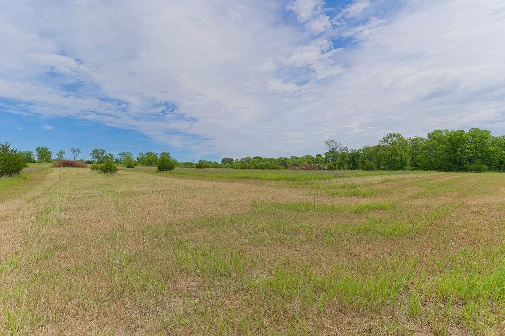 68 Hwy Pleasant Valley Road — photo 8
