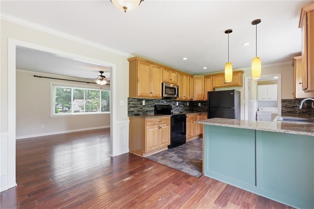 2613 W 79th Street — photo 18