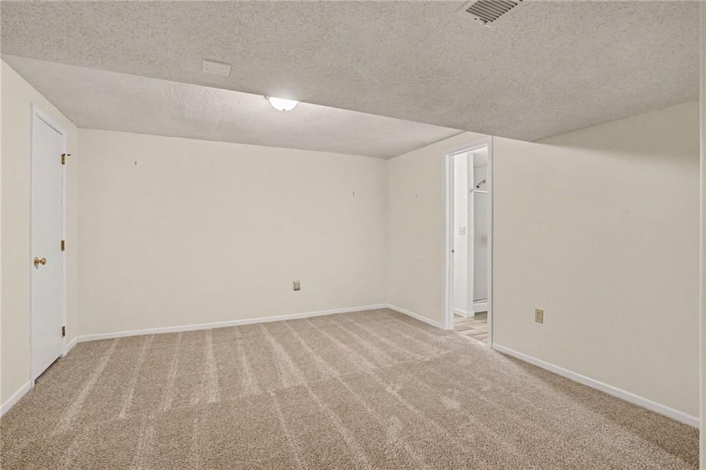 4905 NW 67th Street — photo 16