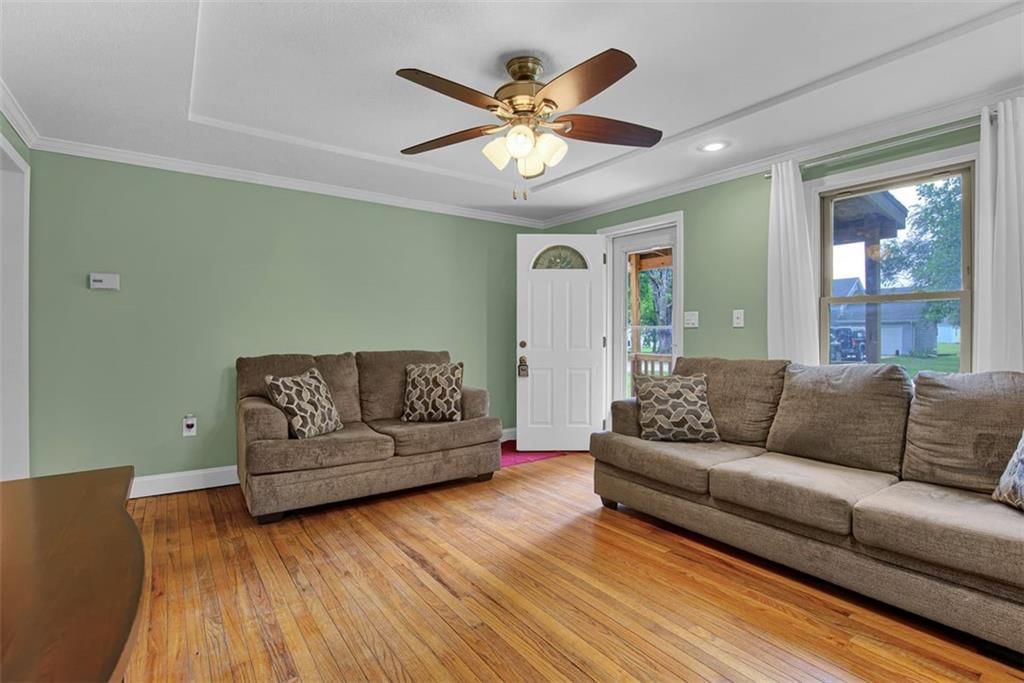 405 Hardwicke Avenue — photo 6