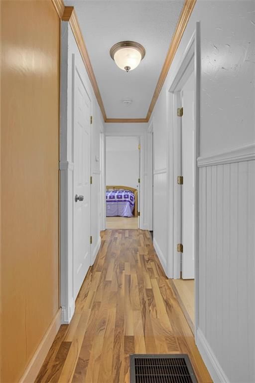 405 Hardwicke Avenue — photo 15
