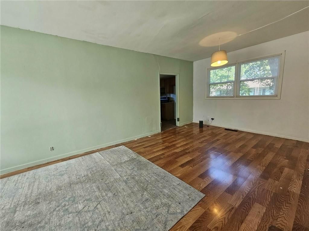 604 W Washington Street — photo 3