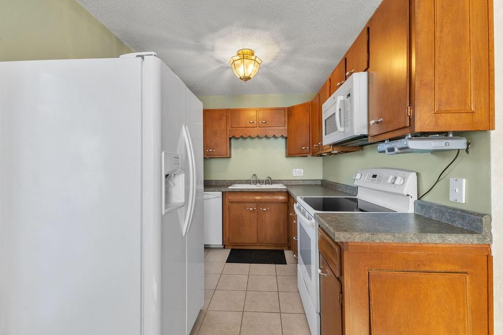 706 Randolph Street — photo 8