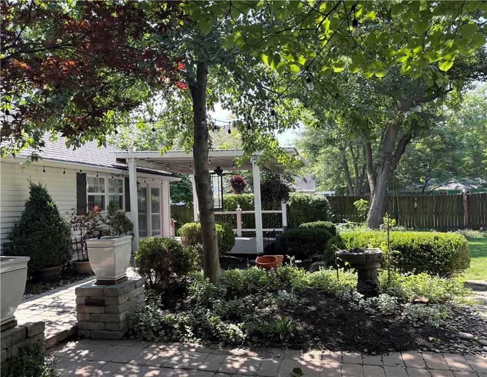 508 SE Green Street — photo 2