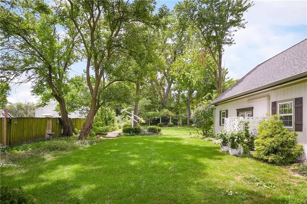 508 SE Green Street — photo 27