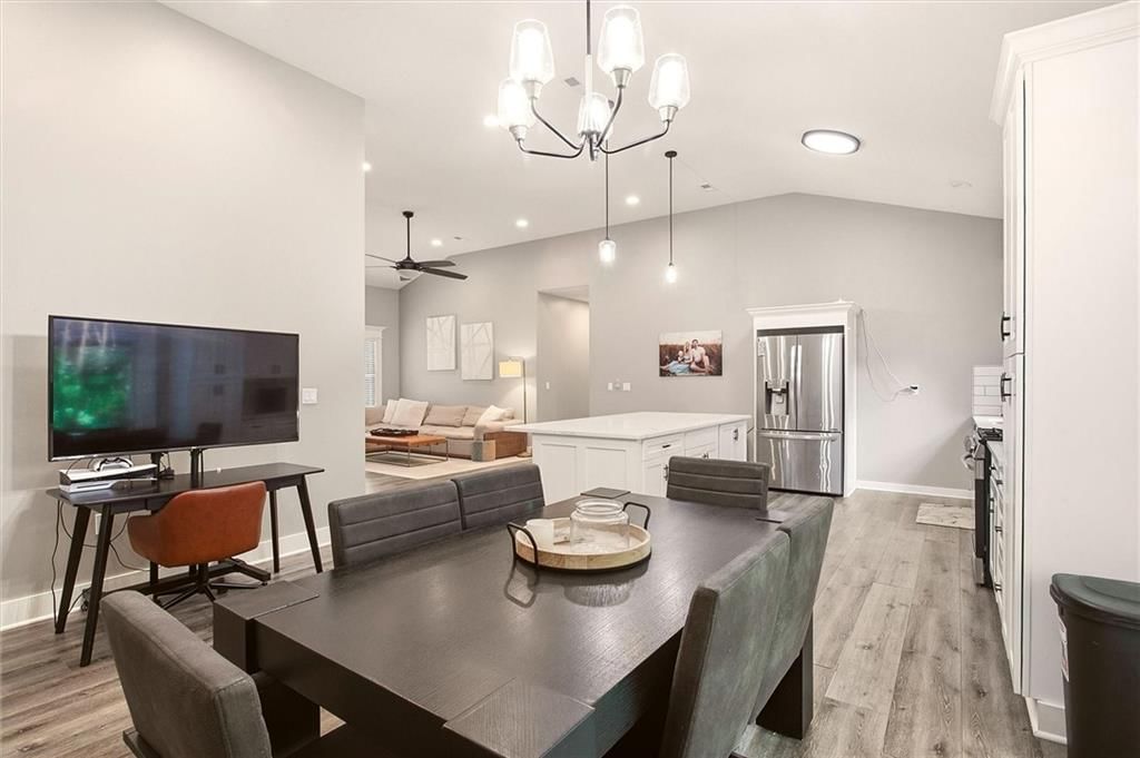 5005 WELBORN Lane — photo 12