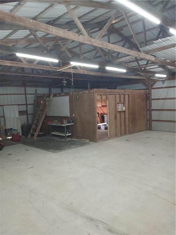 17504 State Route 33 Highway — photo 5
