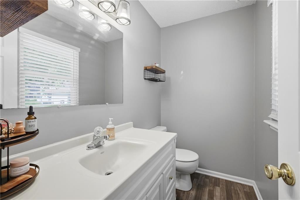 104 SW Gladstone Drive — photo 11