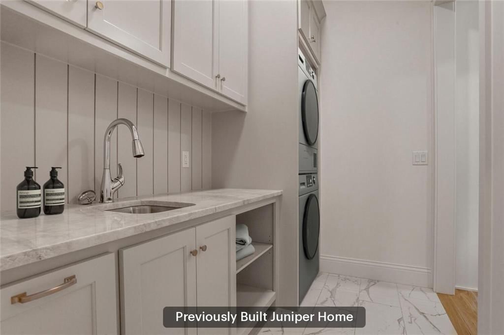 7412 Village Drive — photo 10