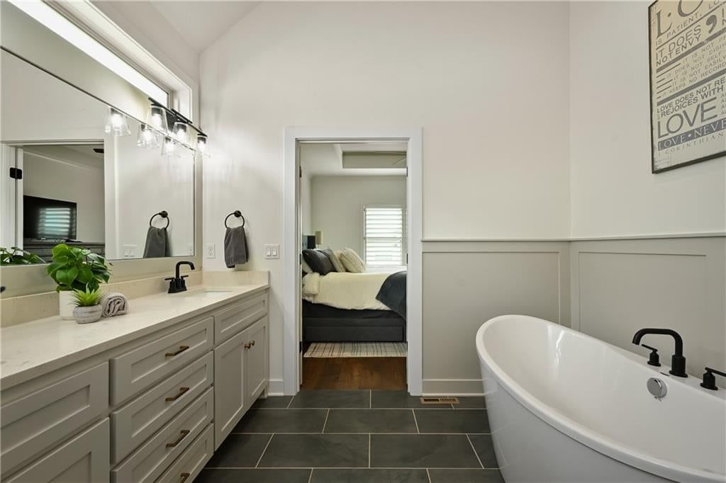 3045 NW Thoreau Lane — photo 17