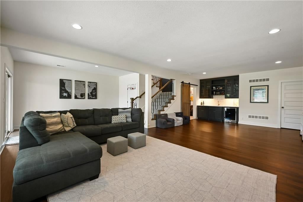 3045 NW Thoreau Lane — photo 23