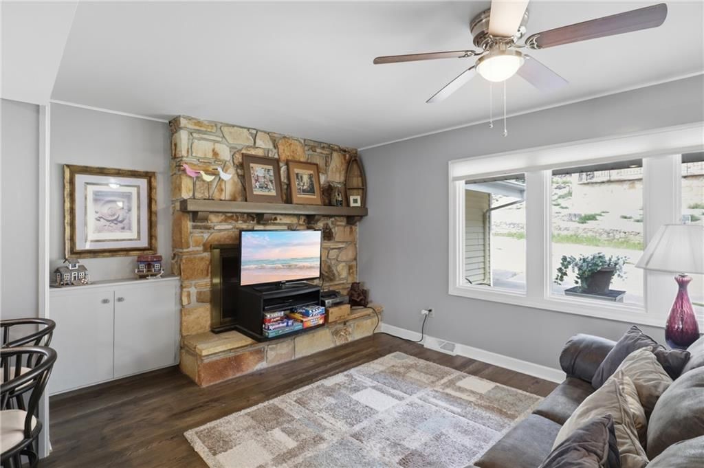 380 Fischer Point Drive — photo 7