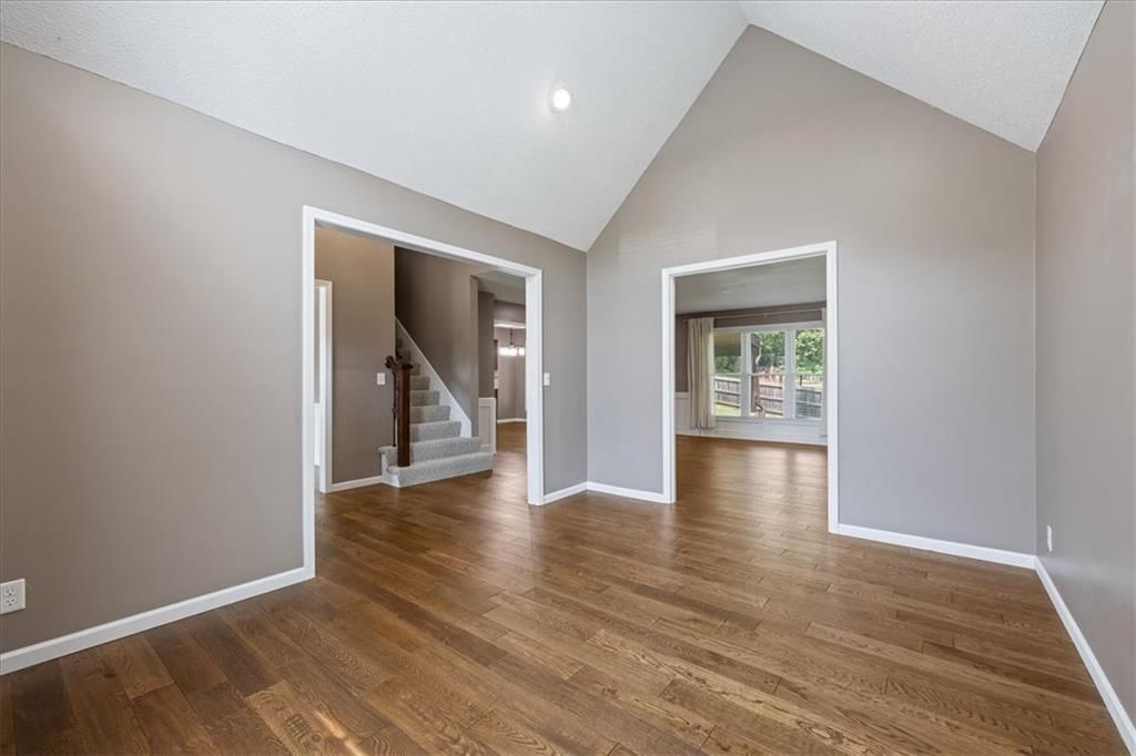 11515 S Lennox Street — photo 6