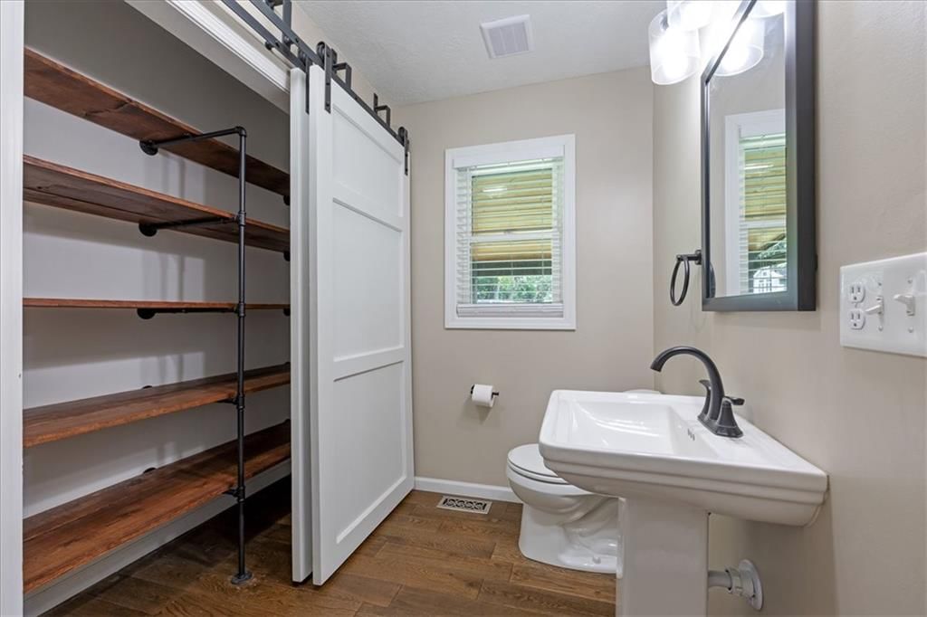 11515 S Lennox Street — photo 16