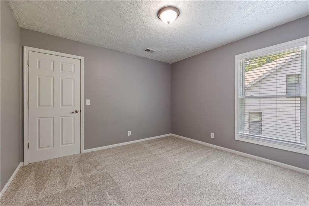 11515 S Lennox Street — photo 24