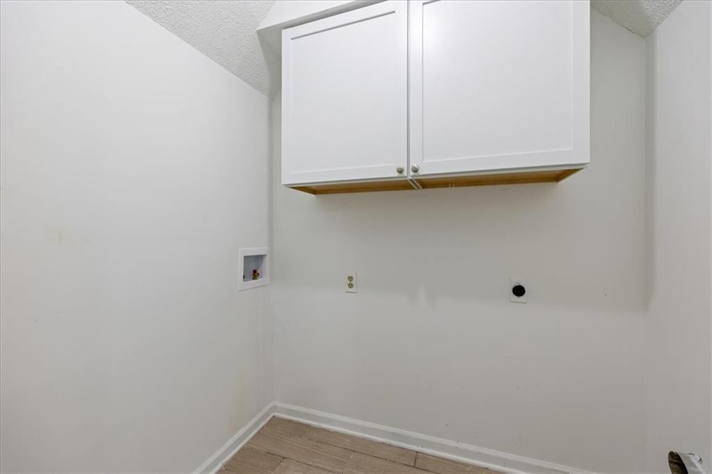 11515 S Lennox Street — photo 25
