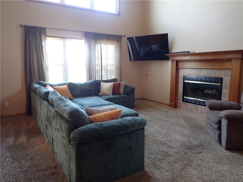 2924 SW Silverspur Road — photo 2