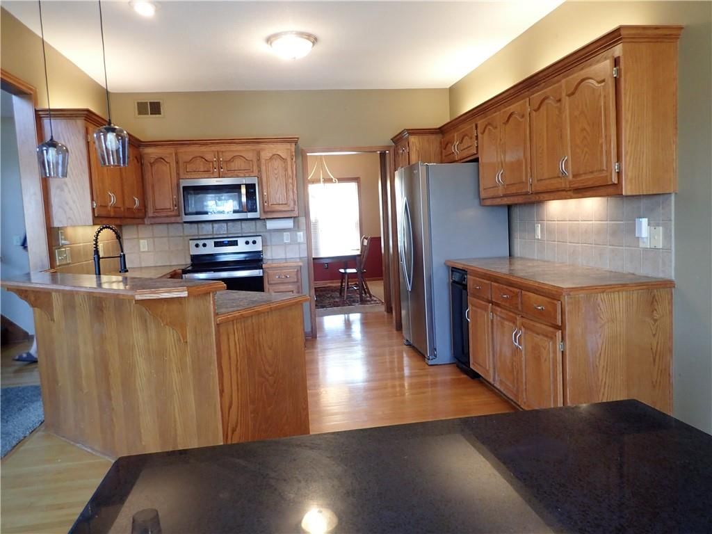 2924 SW Silverspur Road — photo 5