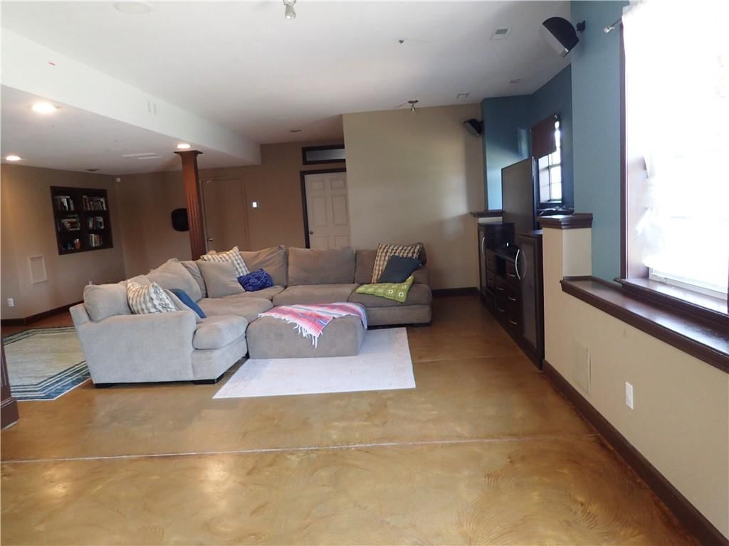 2924 SW Silverspur Road — photo 16