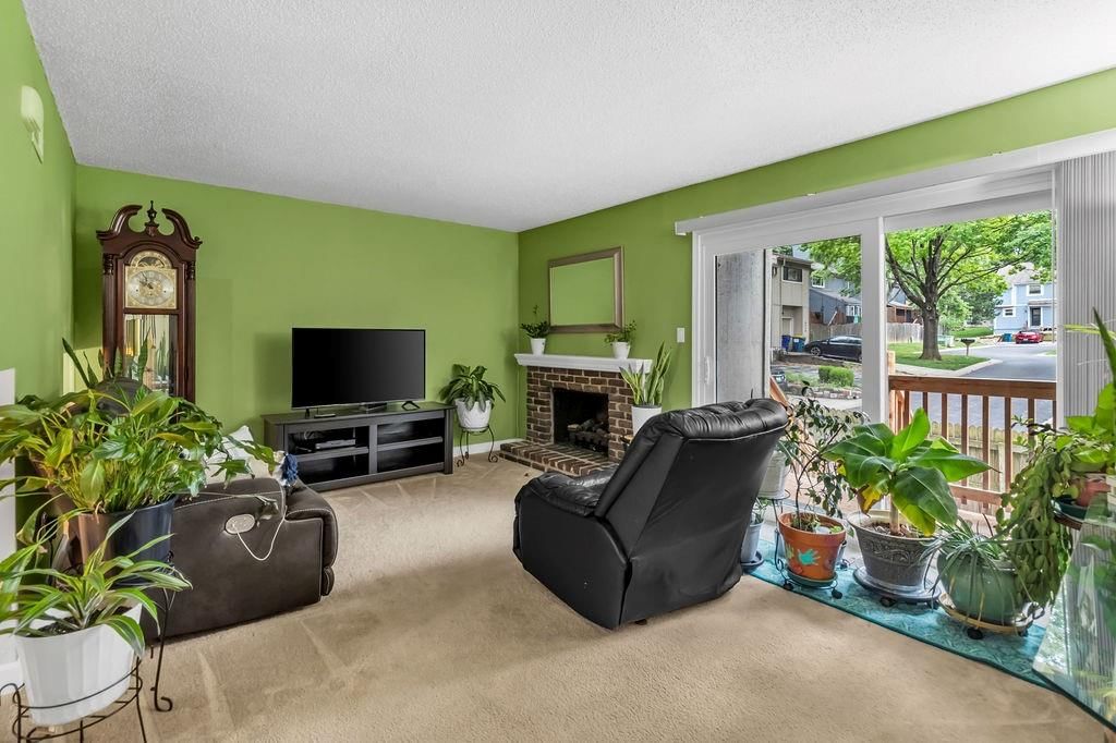 12123 W 66th Street — photo 32