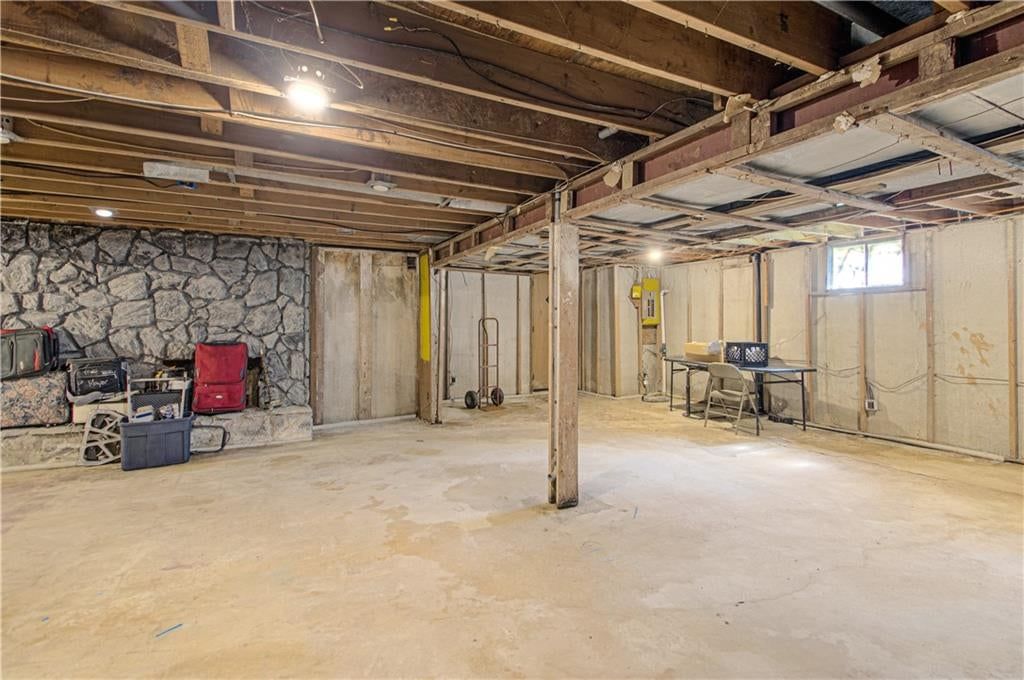 Ceiling beams and finished basement at 9803 Colony Place, Kansas City, MO 64131