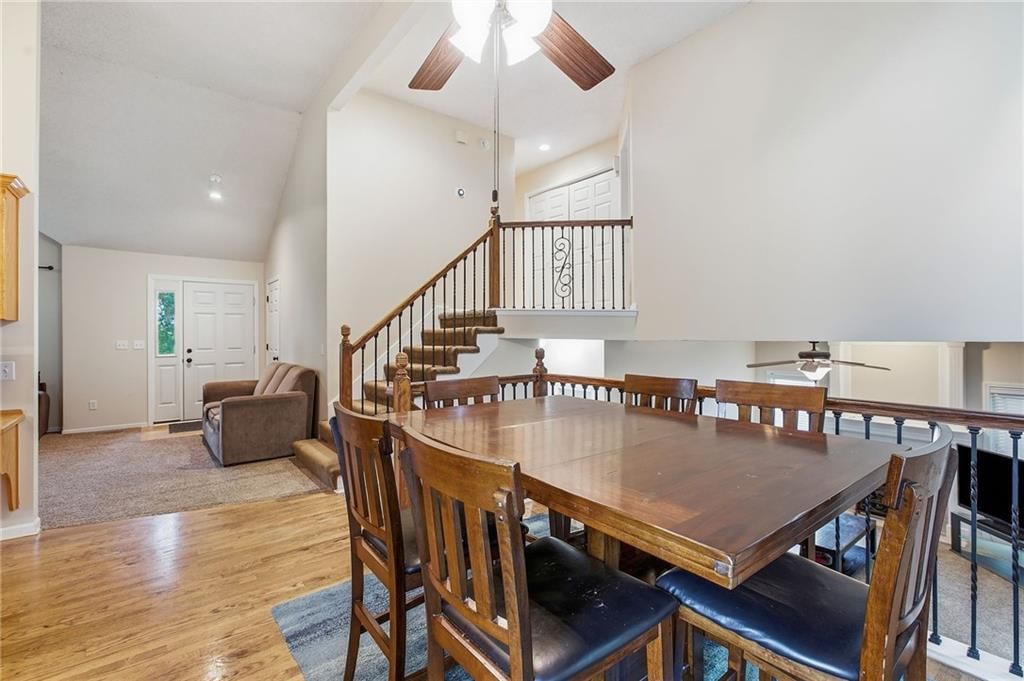 8707 N Mcdonald Avenue — photo 10