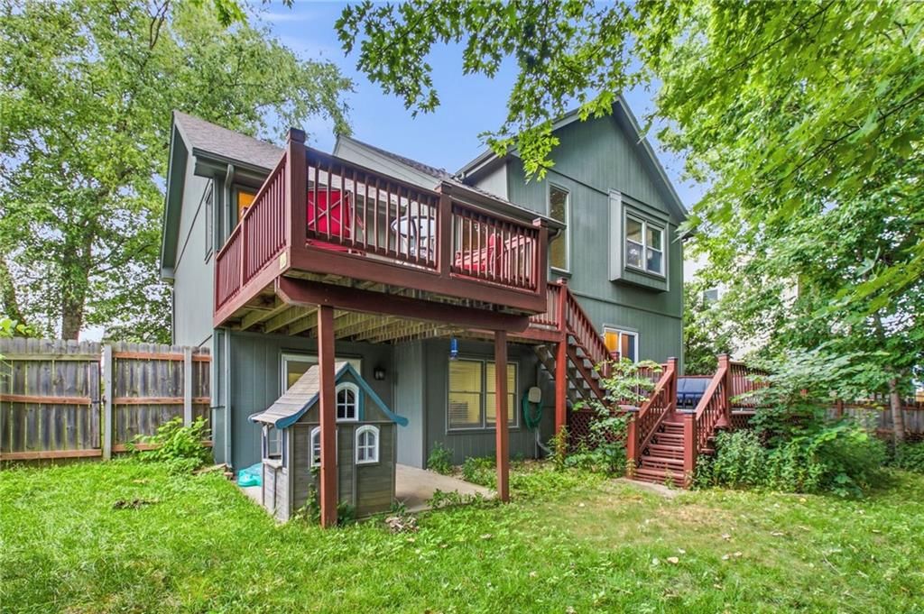 8707 N Mcdonald Avenue — photo 30