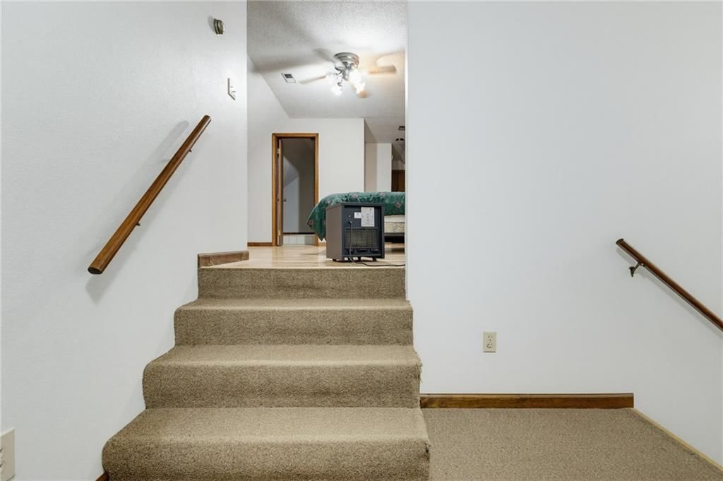 206 Ridgeway Street — photo 30