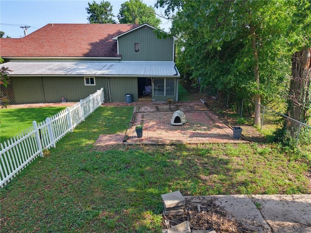 206 Ridgeway Street — photo 35