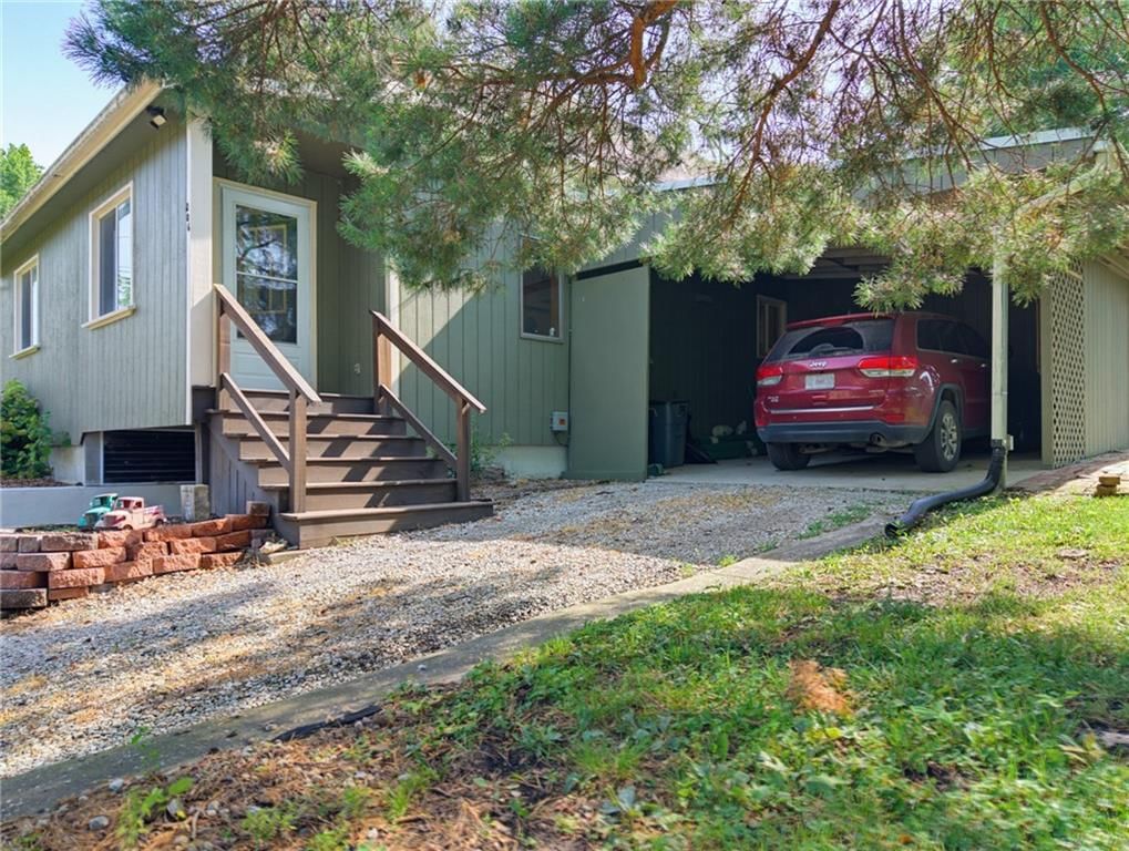 206 Ridgeway Street — photo 41