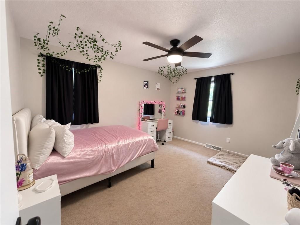 207 Evergreen Street — photo 16