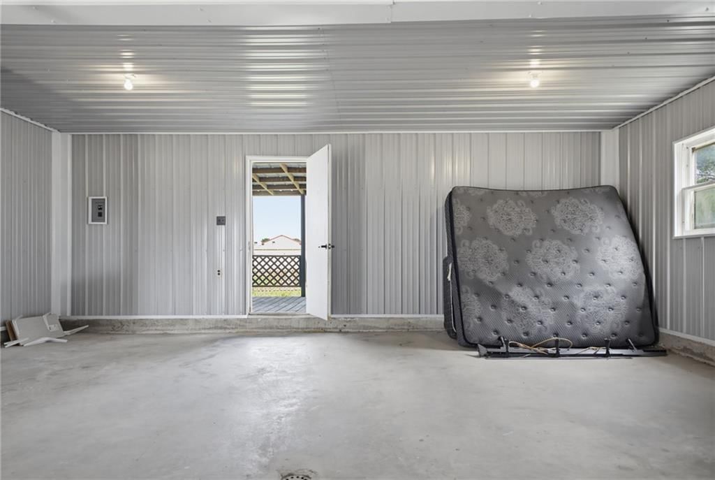 Photo 26 of 38 - 2700 Meadowlark Lane, Trenton, MO 64683