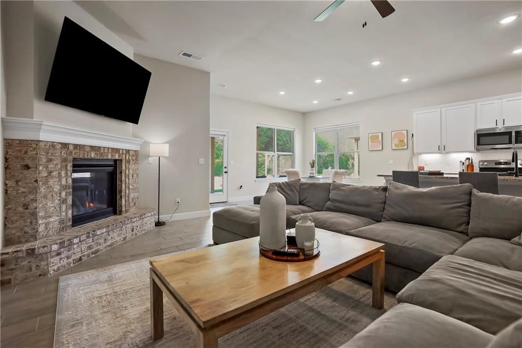 24402 W 75th Terrace — photo 6