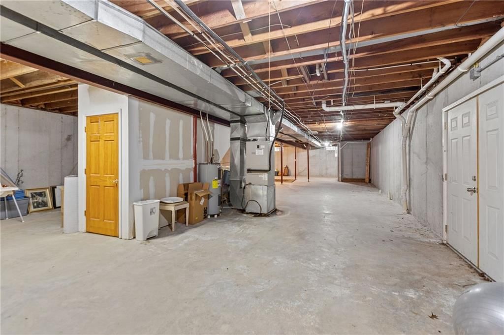 1005 W Main Street — photo 33