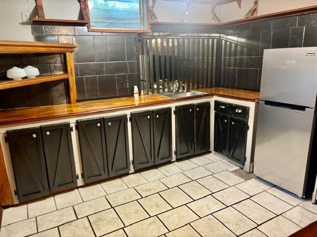 1016 Birch Street — photo 17
