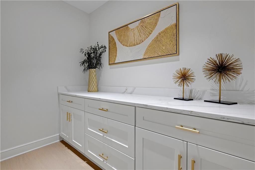 14911 Birch Street — photo 43