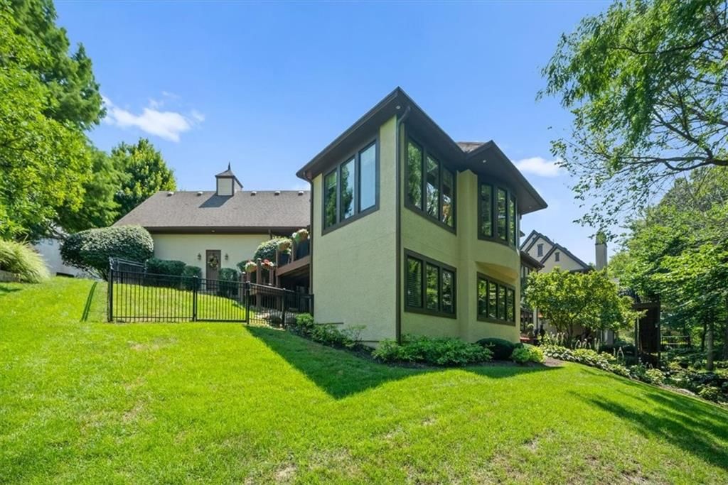 8604 N MARSH Avenue — photo 38