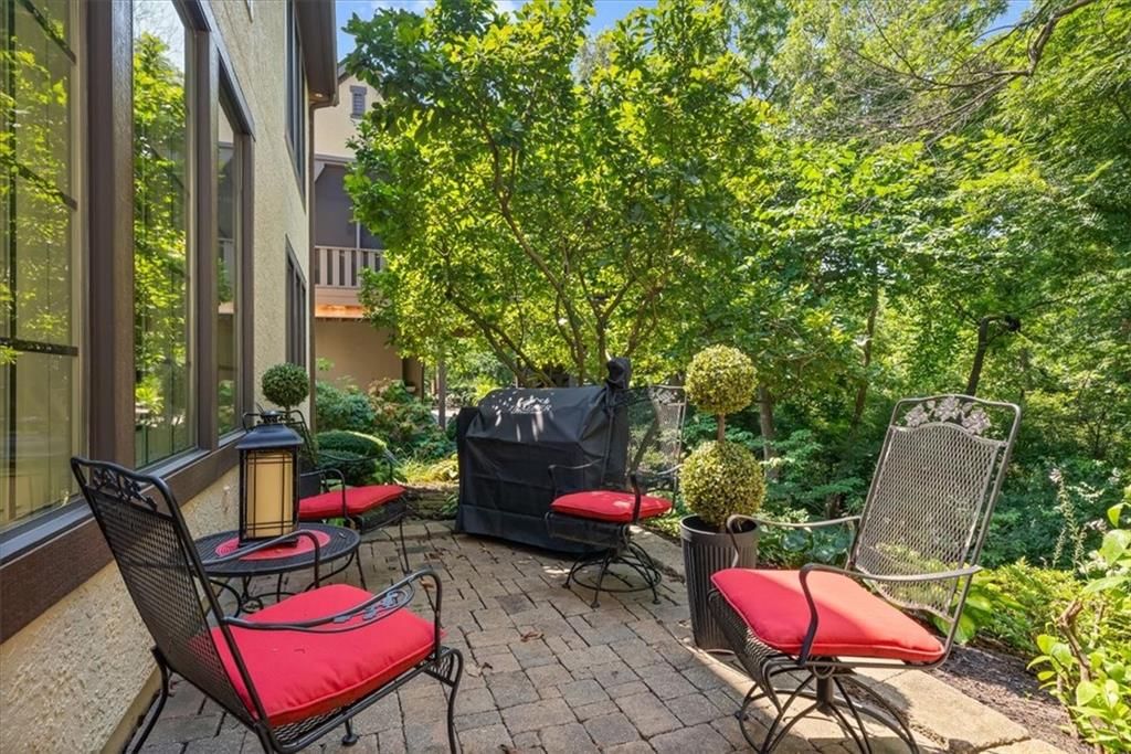 8604 N MARSH Avenue — photo 41