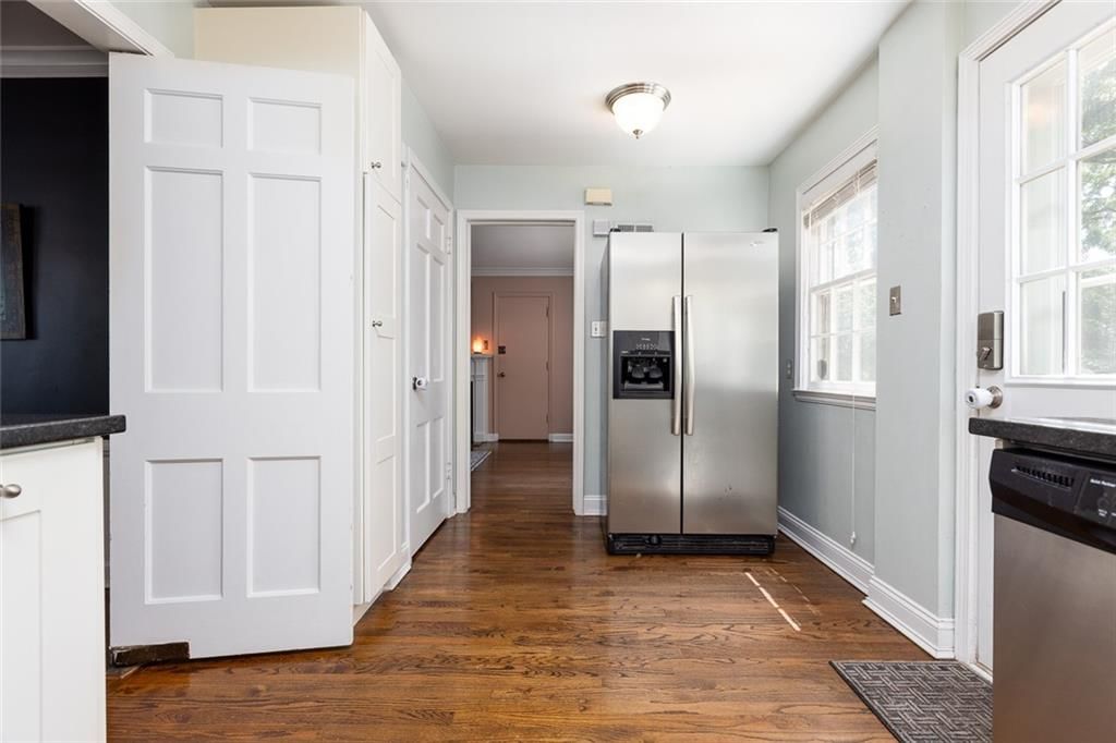 1117 W 76 Street — photo 13