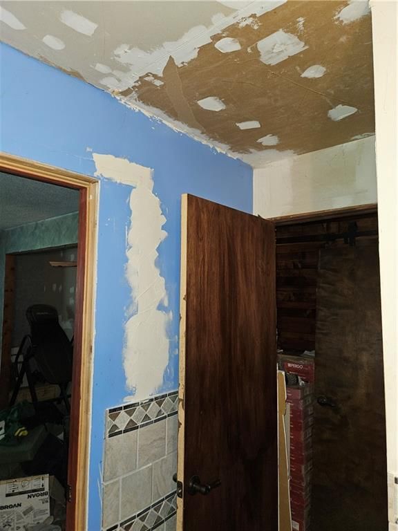 11411 Oakland Avenue — photo 14