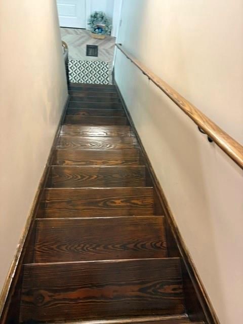 1432 W Walnut Street — photo 34
