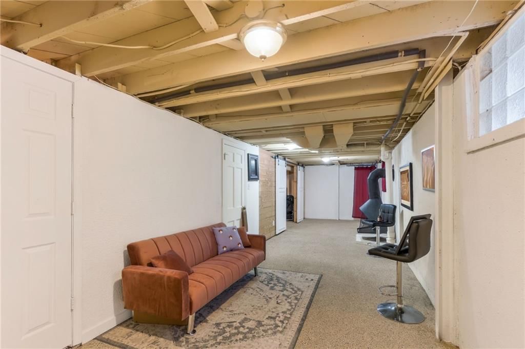 8326 Madison Avenue — photo 32