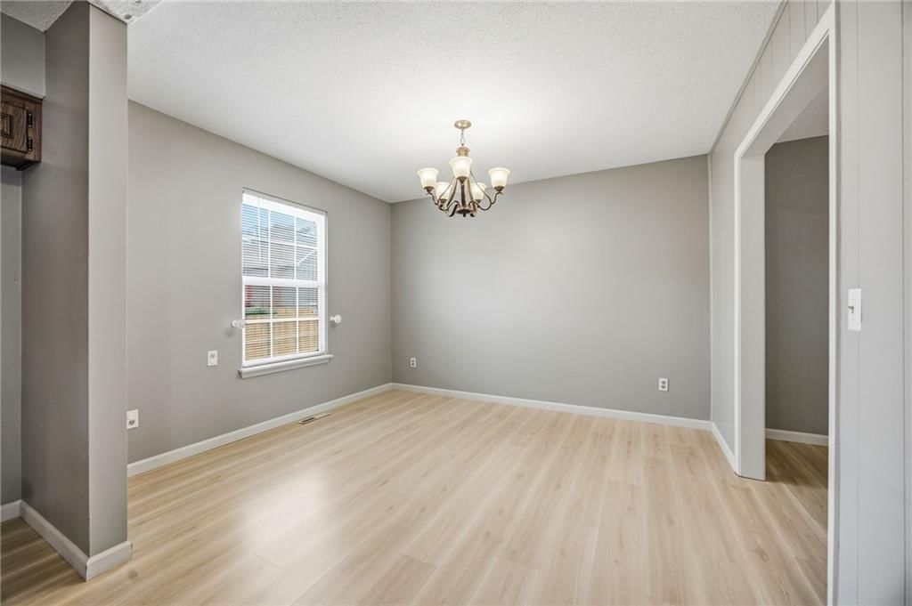 1300 S Apache Court — photo 16