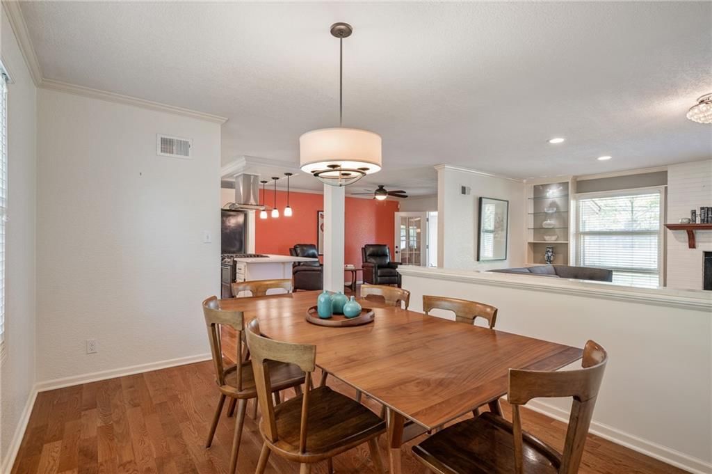 2105 W 97th Street — photo 18