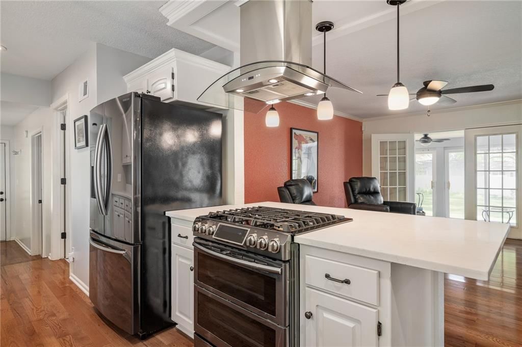 2105 W 97th Street — photo 23
