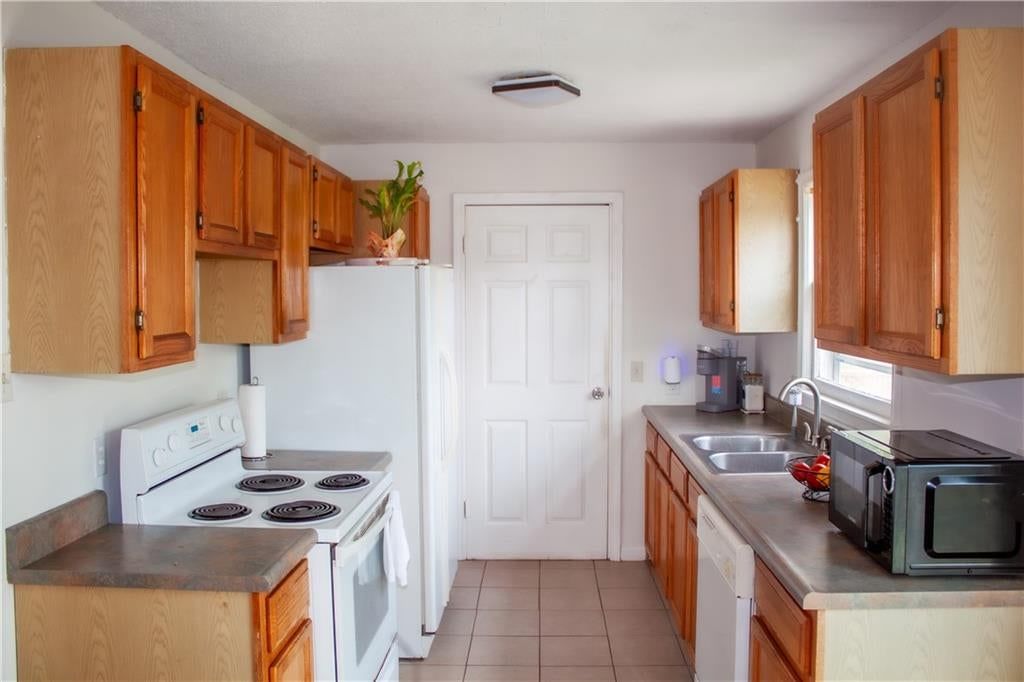 415 NE 87th Street — photo 4