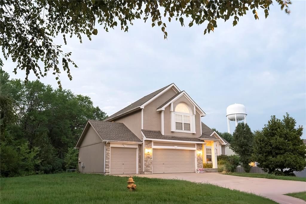 611 Timber Crest Court — photo 2