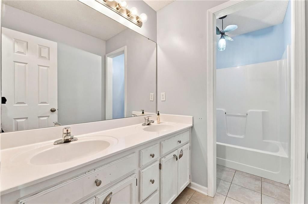 611 Timber Crest Court — photo 14