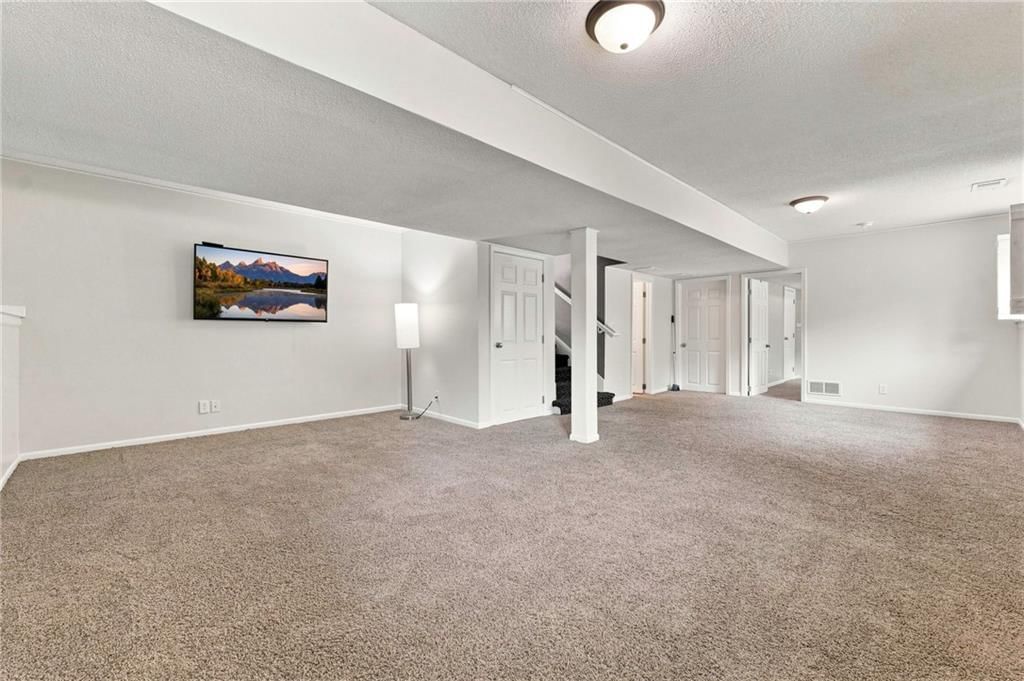611 Timber Crest Court — photo 23